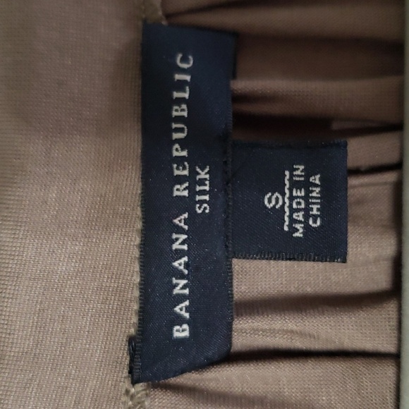 Banana Republic 100% Silk Sleeveless Faux Wrap Blouse Balloon Waist Small - Picture 11 of 15